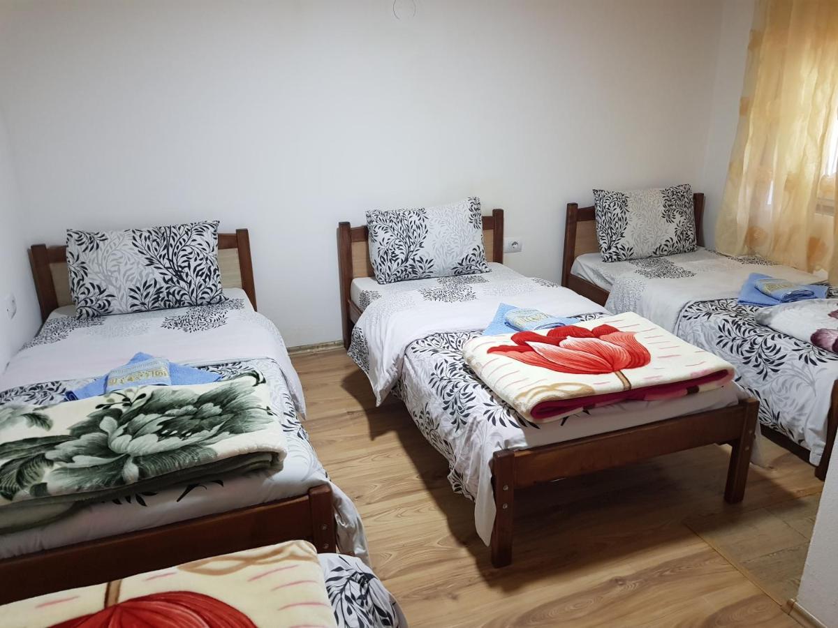 Bujtina Sherifaj Valbone Luaran gambar