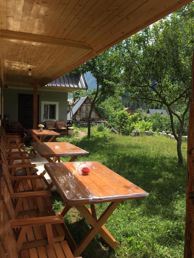 Bujtina Sherifaj Valbone Luaran gambar