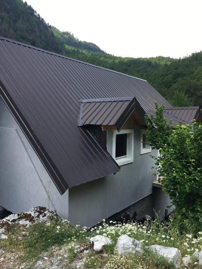 Bujtina Sherifaj Valbone Luaran gambar