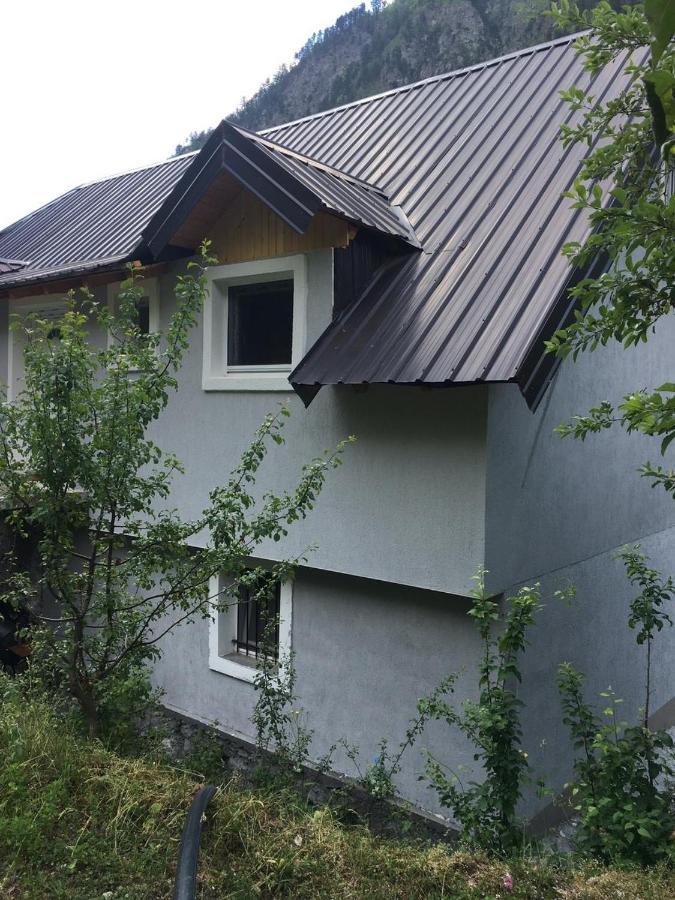 Bujtina Sherifaj Valbone Luaran gambar