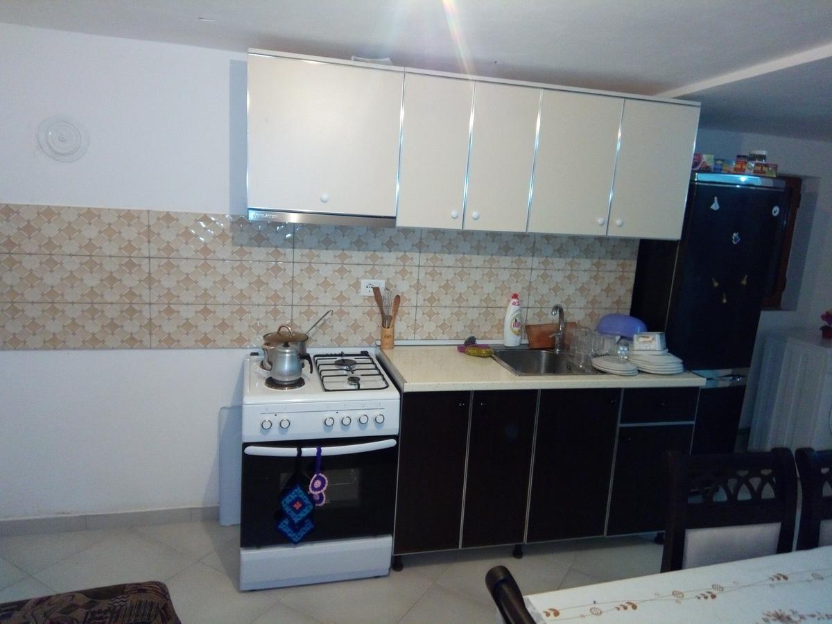 Bujtina Sherifaj Valbone Luaran gambar